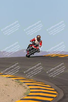 media/Oct-09-2022-SoCal Trackdays (Sun) [[95640aeeb6]]/Turns 9 and 10 (1050am)/